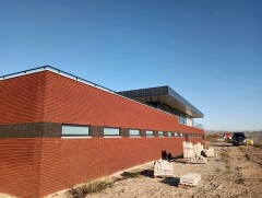 Gemetselde gevel clubgebouw voetbalvereniging Groeneweg Zevenhuizen